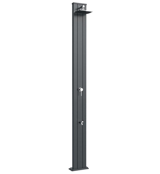 Doccia a riscaldamento solare Arkema A220/7016 Spring S Antracite Doccia solare dal design dritto totalmente in alluminio Trattamento anticorrosione Verniciatura a polvere Serbatoio capacità di 30 litri Altezza 228 cm Peso 16kg Con miscelatore e lavapiedi