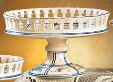 alzatina forata in ceramica - Dimensioni: ø 30 cm - Made in Italy.