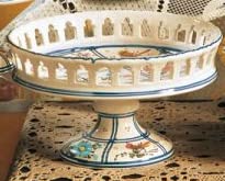 alzatina forata in ceramica - Dimensioni: ø 24,8 cm - Made in Italy.