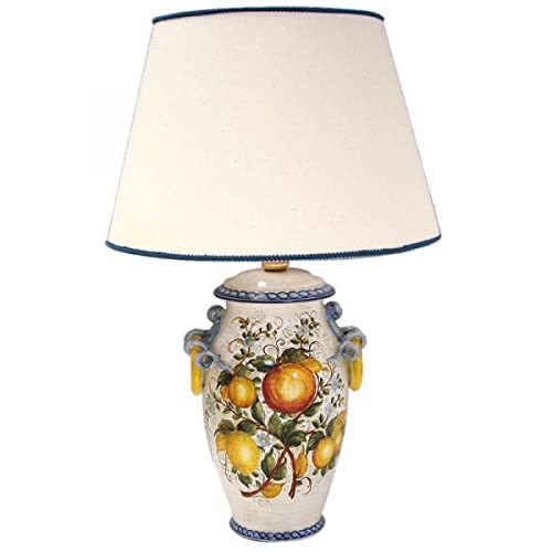 Lampada in Ceramica Artistica Italiana con paralume. Dimensioni: Base h 28.956 – Paralume ø 34.798.
