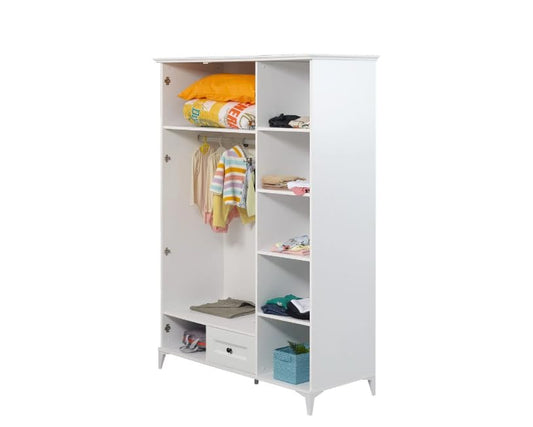 Dafne Italian Design Armadio tre ante con specchio e un cassetto Classe colore misura 140x205x62 cm.