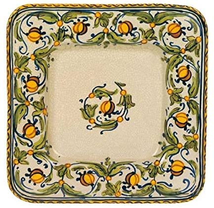 Piatto ornamentale quadrato in ceramica realizzato e dipinto a mano. Dimensioni: 23.876 × 23.876 cm. Fatto in Italia.