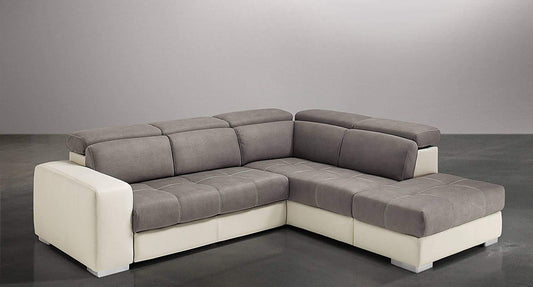 Dafne Italian Design Divano Letto angolare 3 posti con penisola a Destra. Similpelle Milk, Similpelle Effetto Nabuk Talpa (cm. 266 x 230 x 94h)