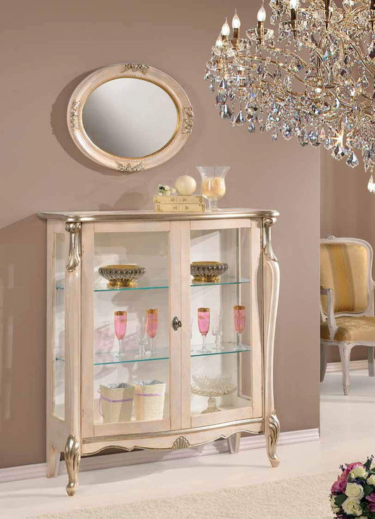 Dafne Italian Design Vetrinetta Stile Classico Laccato Bianco e Argento (cm. L. 107 - P. 40 - H. 120) (TVG)