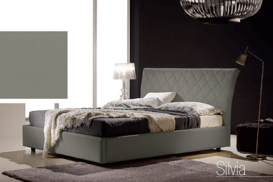 Letto una piazza e mezza contenitore, similpelle lavabile, trapuntato, colore grigio - Dimensioni: Larghezza 138 x 218 x H 110 cm - per materasso 120 x 190. - 100% Made in Italy (SFI)