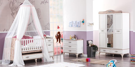 Cameretta da neonata Bianca Stile Classico con Letto evolutivo