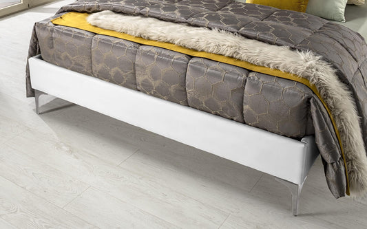 Dafne Italian Design Letto matrimoniale similpelle bianco con rete e materasso incluso cm. 168 x 201 x 111