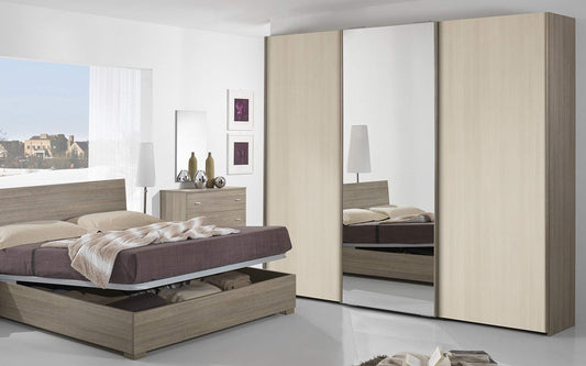 Dafne Italian Design Camera Completa - Effetto Rovere Grigio, Pino Chiaro (Letto Matrimoniale, Armadio, Comodino, Specchiera, Comò)