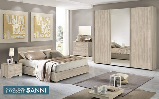 Dafne Italian Design Camera Completa - Effetto Olmo Naturale (Letto Matrimoniale, Armadio, Comodino, Specchiera, Comò)