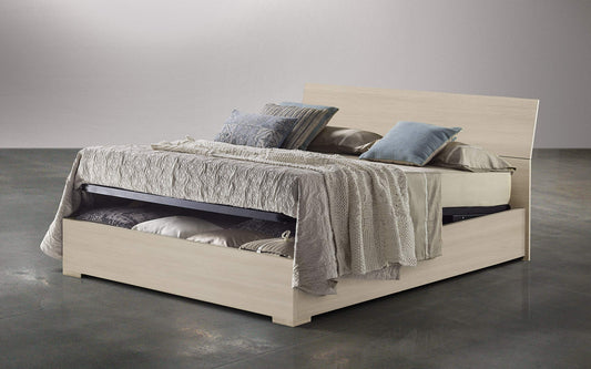 Letto matrimoniale con contenitore nascosto sotto la rete a doghe. cm. 173 x 212 x 100h. (Serie: Dafne-Letti-ST14)
