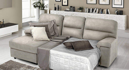 Dafne Italian Design Divano Letto angolare 3 posti con Chaise a Sinistra. Similpelle Effetto Nabuk Light Grey (cm. 257 x 163 x 96h)