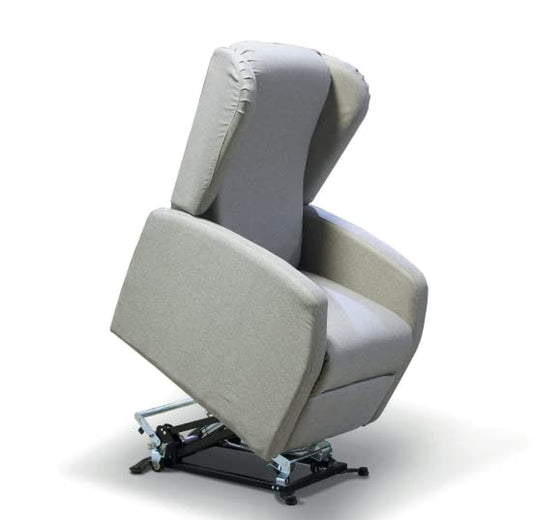 Dafne Italian Design Poltrona relax in tessuto antimacchia aquaclean colore grigio chiaro - misure cm. L 69 l 88 H 112 - Made in Italy