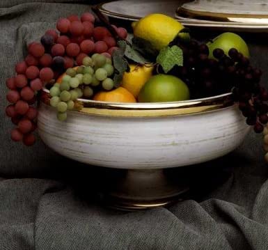 Portafrutta con Piede in Ceramica Artigianale Italiana Bianco Antico e Oro. Dimensioni ø 30.988 - h 17.018 cm.