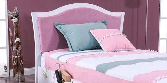 TUTTOCAMERETTE.IT - Cameretta completa per ragazza stile beux art colore bianco: letto, materasso, biancheria letto, comodino, armadio, comò, specchio, scrivania con libreria, libreria, pouf - [LVT]