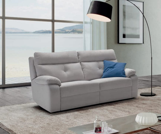 Divano tre posti in tessuto colore grigio perla - misure cm. L 194 l 94 H101 - Made in Italy
