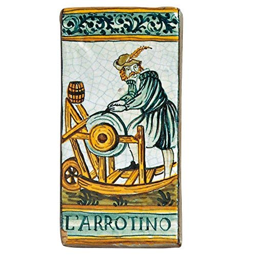 Dafne Italian Design Simonetti Mattonella decorata a mano con gancio a croce in ferro battuto in ceramica artistica di Castelli Italia arti e mestieri l'arrotino