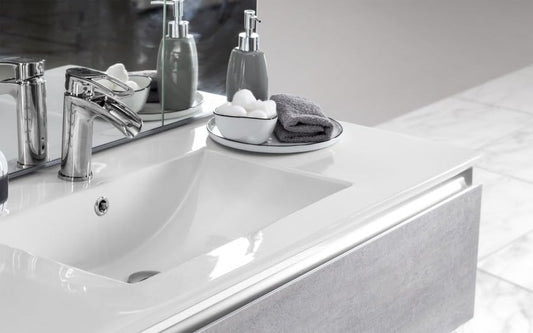 Mobile da bagno "Vichy" colore grigio chiaro sfumato composto da: componibile bagno cm 101x46x189 (base, lavabo, specchio, pensile) - colonna girevole cm. 35x35x180 - sestino cm 60x45x126