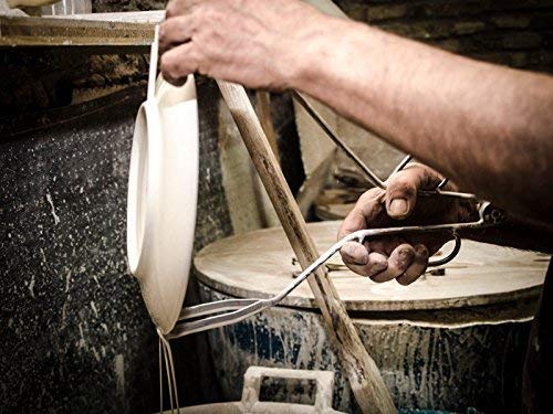Piastrella in ceramica raffigurante l'artigianato del fornaio - Dimensioni: 3,9 x 7,8 cm. Made in Italy.