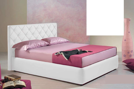 Letto una piazza e mezza contenitore, similpelle lavabile, lavorazione capitonn?, colore bianco - Dimensioni: Larghezza 136 x 220 x H 100 cm - per materasso 120 x 200. - 100% Made in Italy (SFI)