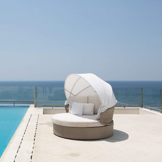 Dafne Italian Design Lettino da esterno c/capottina, L173 cm - H90 - L162 cm, cuscini e materasso antimacchia, struttura in rattan, resistente all'usura e agli agenti atmosferici