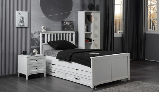 Dafne Italian Design Letto una piazza e mezza Classy colore bianco cm. 136 X 110 X 208 comprensivo di materasso cm. 120x200x25 con cassetti portaoggetti e secondo letto estraibile.