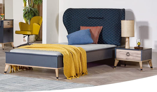 Dafne Italian Design TUTTOCAMERETTE.IT - Cameretta completa per ragazzi stile essenziale blu e legno chiaro. Comprende letto, comodino, armadio, scrivania, sedia girevole, tappeto anallergico, [LVT]