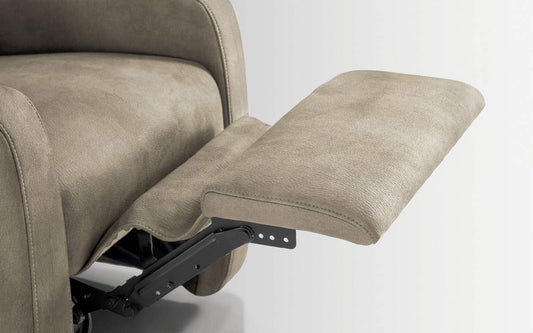 Dafne Italian Design Poltrona Relax con poggiapiedi. Similpelle Effetto Nabuk Light Grey - Poltrona con Recliner Manuale cm. 72 x 93 x 107h - Materiale: Similpelle Grigio