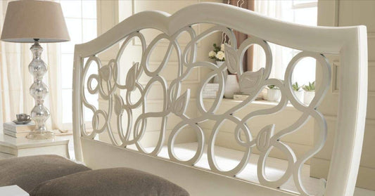 Dafne Italian Design Letto matrimoniale traforato,avorio, vintage,133X205X185 - per rete 160X190, 65 Kg, Testiera-pediera: noce toulipier