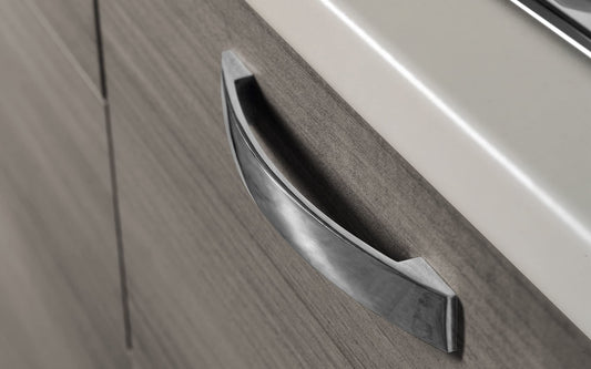 Cucina completa di elettrodomestici (forno, lavandino, cappa cottura) design lineare
