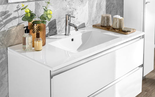 Mobile da bagno "Vichy" finitura bianco lucido composto da: componibile bagno sospeso cm 101x46x189 (base, lavabo, specchio) - colonna sospesa cm. 25x27x160 - base mobile a terra cm. 69x34x85