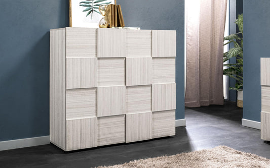 Mobili da soggiorno moderni "Dame" color bianco lucido: madia 2 ante cm. 121 x 43 x 111; madia 2 ante e 2 cassetti cm. 181 x 43 x 84