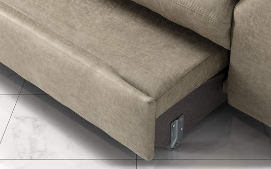 Dafnedesign.com - Divano angolare 3 posti con penisola a sinistra - Colore: sabbia - Similpelle - cm. 269 x 175 x 94h