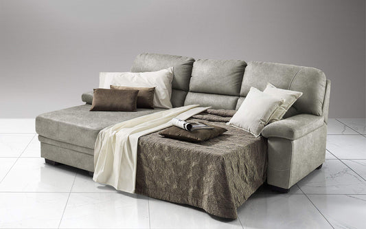 Dafne Italian Design Divano Letto angolare 2 posti con penisola a Sinistra. Similpelle Effetto Nabuk Light Grey (cm. 252 x 160 x 92h)