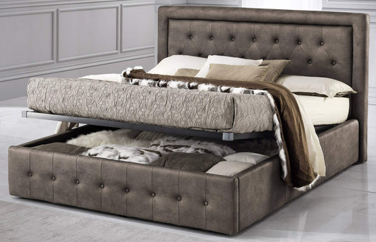 Letto matrimoniale con contenitore. Rivestito in similpelle cm. 184 x 210 x 114h. (Serie: Dafne-Letti-ST9)