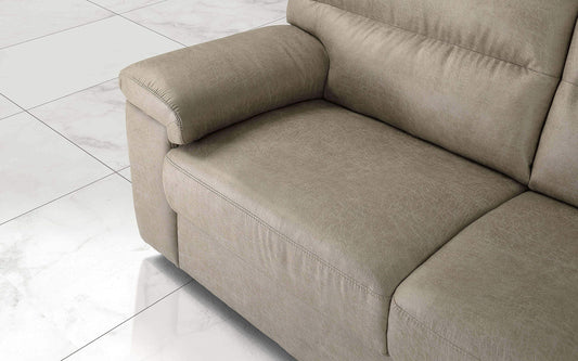 Dafne Italian Design Divano 2 posti. Tessuto Tay Tay Sand (cm. 155 x 93 x 99h)